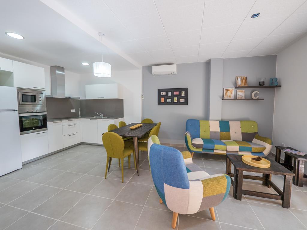 Agi Peater Center Appartement Roses Kamer foto