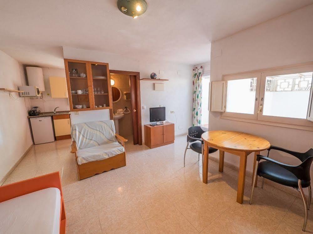 Agi Peater Center Appartement Roses Buitenkant foto